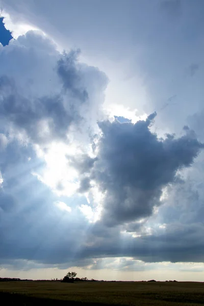 Unheilvolle Gewitterwolken Der Prärie — Stockfoto