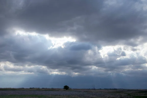 Unheilvolle Gewitterwolken Der Prärie — Stockfoto