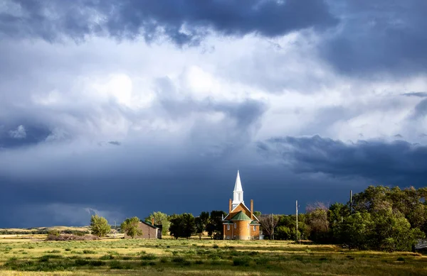 Orage Menaçant Nuages Prairie Été Campagne Église — Photo