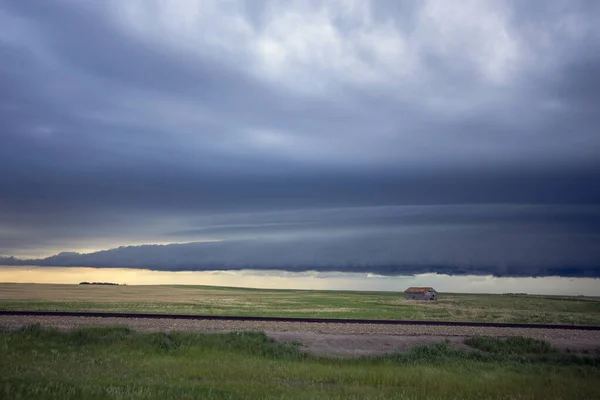 Ominous Burza Chmury Prairie Summer Półka Chmura — Zdjęcie stockowe