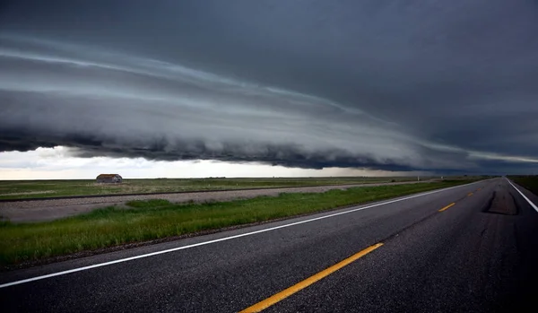 Nuages Tempête Menaçants Prairie Nuage Plateau Été — Photo