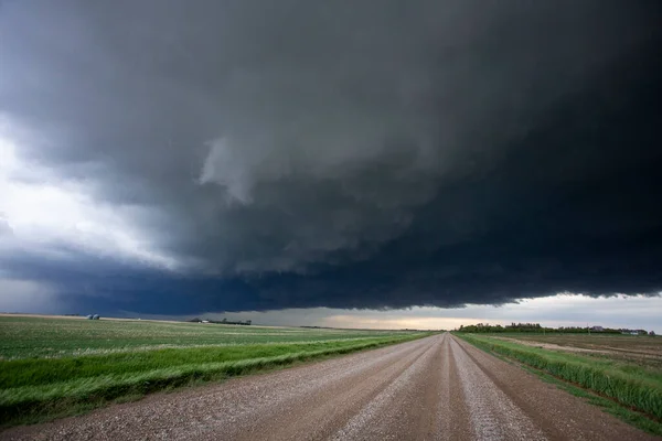 Unheilvolle Gewitterwolken Der Prärie — Stockfoto