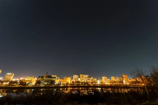 Moonlit Night Photo Saskatoon 로열티 프리 스톡 사진