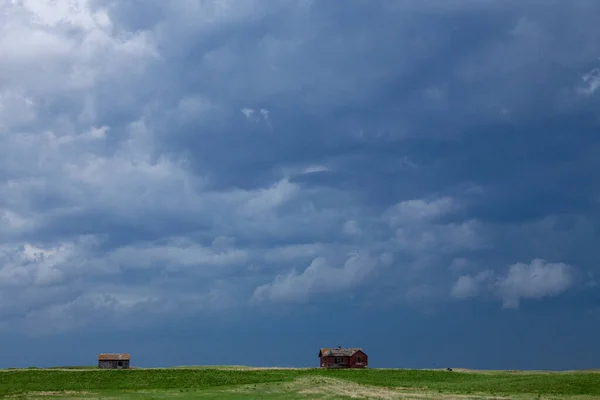 Tormenta Praderas Nubes Saskatchewan Canadá Rural —  Fotos de Stock