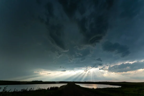 Prairie Storm Canada Саскачеванских Летних Облаках — стоковое фото