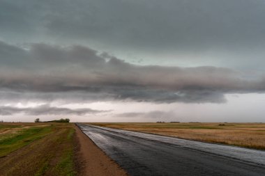 Prairie Storm Canada Yaz zamanı bulutları uyarısı
