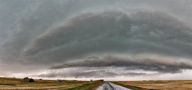 Prairie Storm Canada Yaz zamanı bulutları uyarısı