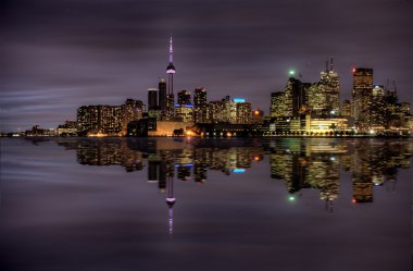 Gece atış Toronto City