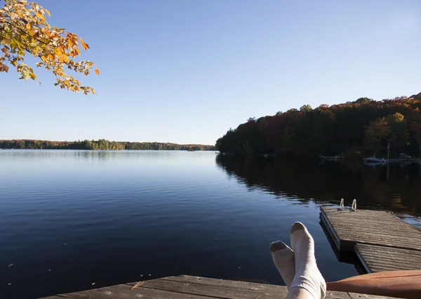 Sjön på hösten — Stockfoto