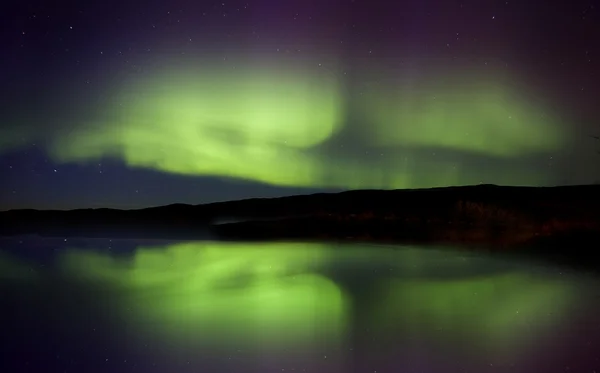 Aurora Borealis severní polární záře — Stock fotografie