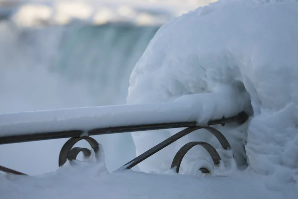 Niagarafälle im Winter — Stockfoto