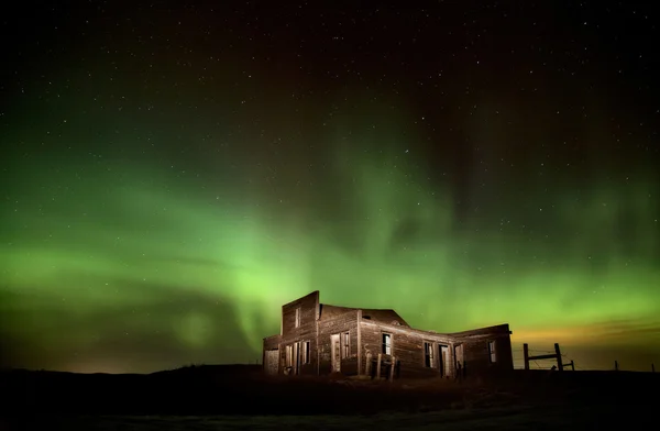 Northern Lights Canada Abandoned Building — Stock Photo, Image