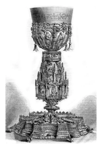 Gilt chalice chapel to Ajuda Palace, vintage engraving. — Stockfoto