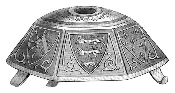 Candle holder is Montmorillon Vienna, vintage engraving. — Φωτογραφία Αρχείου