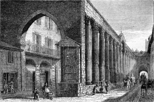 Milan columns of San Lorenzo, vintage engraving. — 스톡 사진