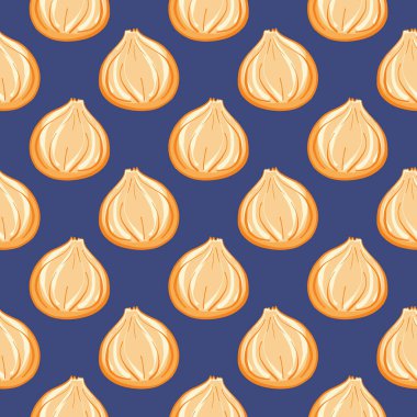 Beyaz sarımsak, mavi arka planda pürüzsüz desen..