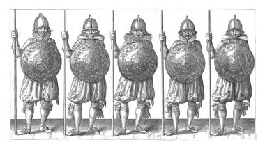 Kalkan ve mızraklı tatbikat: beş asker omuz omuza, mızrak sağ elinde yerde ve kalkan göğsün önünde, vintage oyma.