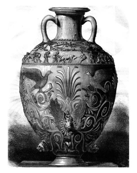 Серебряная ваза из Эрмитажа в Санкт-Петербурге — стоковое фото