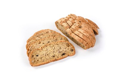 Beyaz arka planda yulaf ezmesi ve hindistan cevizi unundan yapılmış ketojenik ekmek.