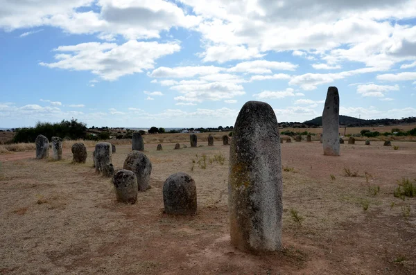 Alentejo 'da meşhur dairesel cromlech
