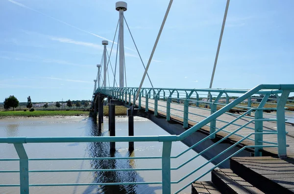 Puente Moderno Para Personas Pueblo Alcacer —  Fotos de Stock