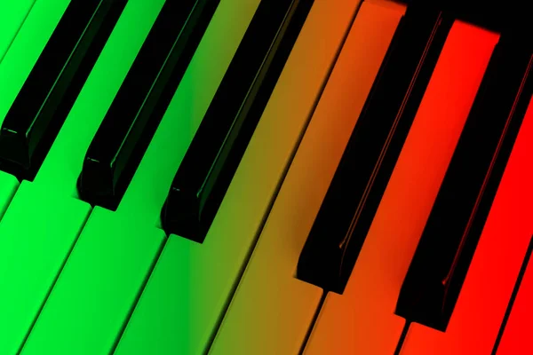 Yeşil Kırmızı Tonlarda Piyano Tuşlarının Üst Görüntüsü Piyano Tuşlarına Yakın — Stok fotoğraf