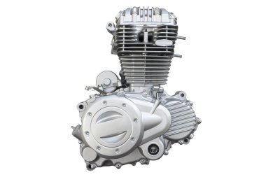 Motosiklet motoru beyaz arka planda izole edilmiş. Motorsiklet, kar aracı ya da ATV için hava soğutmalı içten yanmalı motor. Gümüş motor yaklaş. İzole edilmiş motor