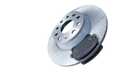 Fren diskleri ve fren balataları beyaz arka plan üzerinde izole. Otomobil parçaları. Fren disk rotor üzerinde beyaz izole. Disk fren. Araba parçası. Araba ayrıntılı. Yedek parçalar.