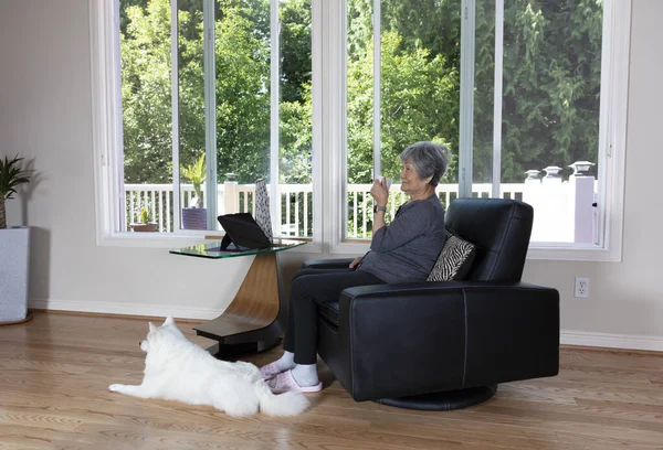 Senior Woman Enjoying Her Morning Cup Coffee Her Pet Dog — Stock Photo, Image