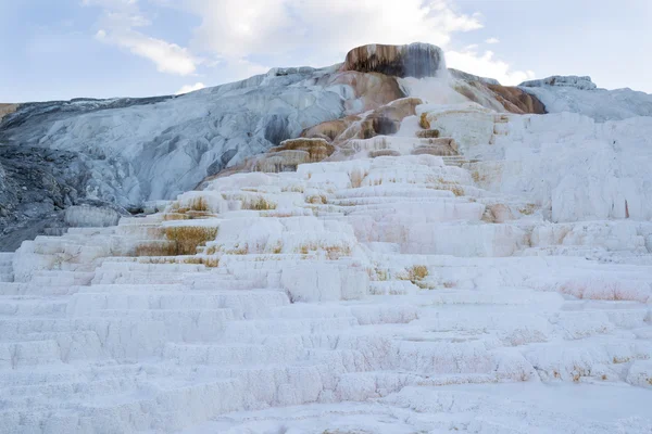 Closeup of Mammoth Hot Springs in Yellowstone National Park — Stock Photo, Image
