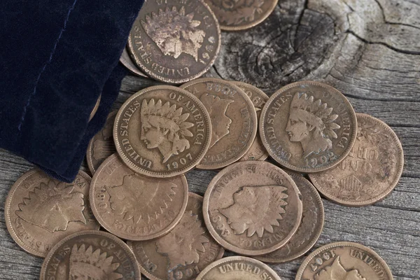 Bag of Vintage Coins on old wood — Stock Photo, Image