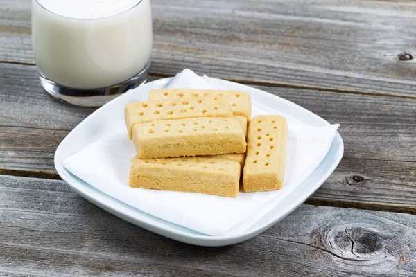 Close-up van Cookies en melk — Stockfoto