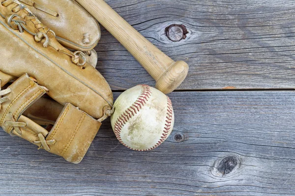 Old Baseball equipment on Aged Wood — Stock Photo, Image