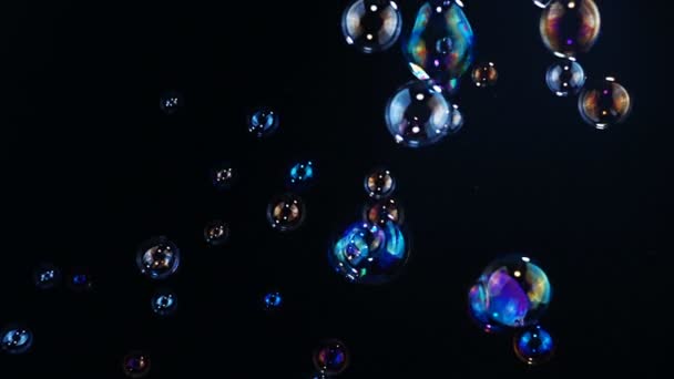 Burbujas de jabón fondo de cámara lenta — Vídeos de Stock