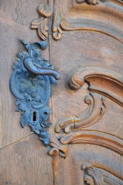 Eski moda kapı kolu