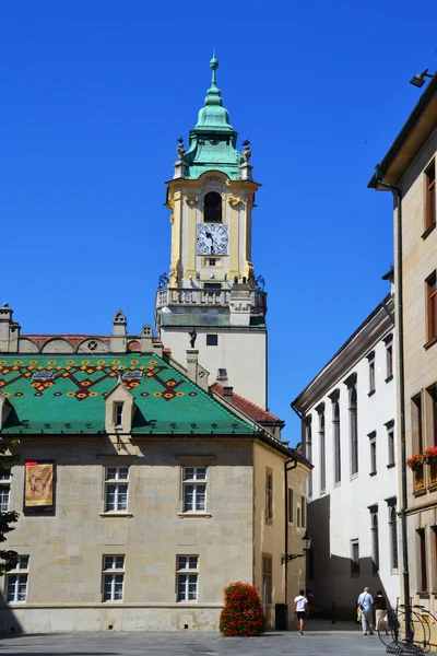 Buildings on the square in Bratislava old town, Slovakia — Stock Photo, Image