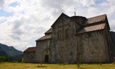 Ermenistan 'ın Lori ilindeki Akhtala Manastırı Kompleksi