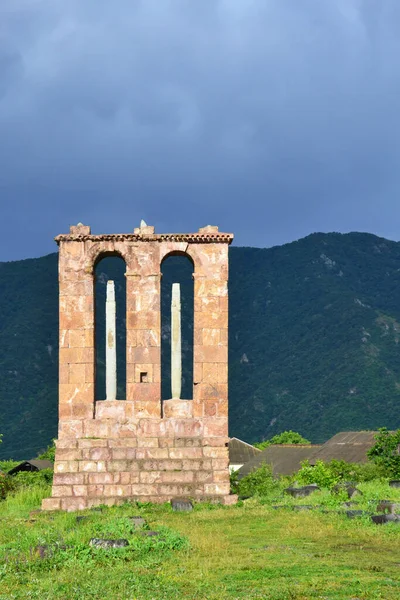 Monumento Medievale Vicino Alla Chiesa Odzun Armenia Lori — Foto Stock