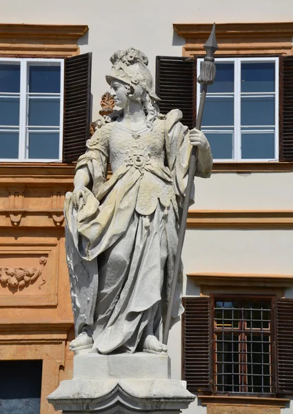 Statue in front of Eggenderg castle — Stock Photo, Image