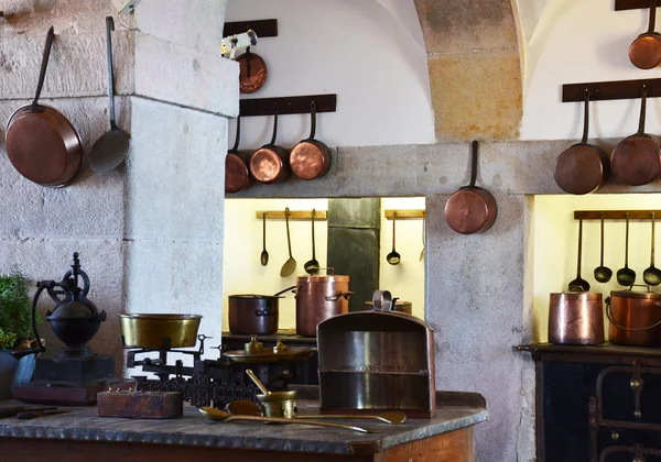 Kitchen in National Palace of Pena — Stock Photo, Image