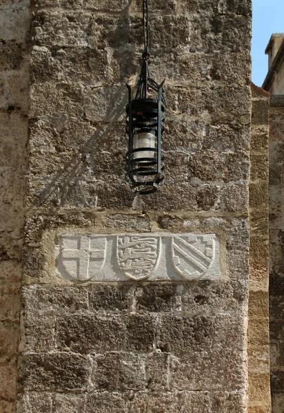 Rhodes Church Holy Trinity Street Knights Blazons Prominent Grand Masters — Stock Photo, Image
