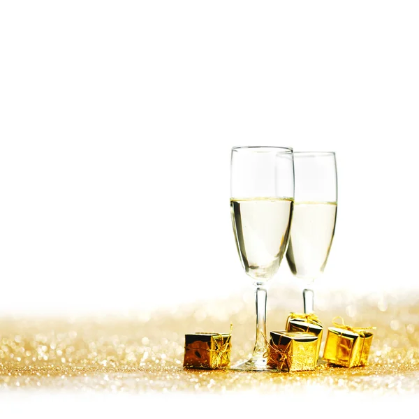 Champanhe e presentes — Fotografia de Stock