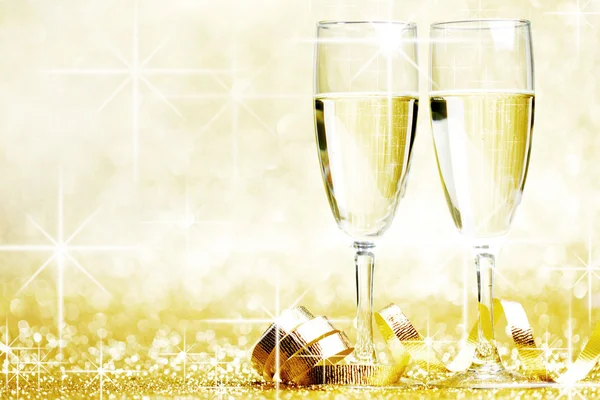 Şampanya ve şerit — Stok fotoğraf