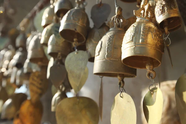 Buddhistische Glocken mit Wünschen — Stockfoto