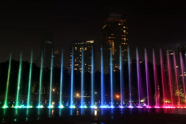 Illuminated fountain at Kuala Lumpur — Stock Photo, Image