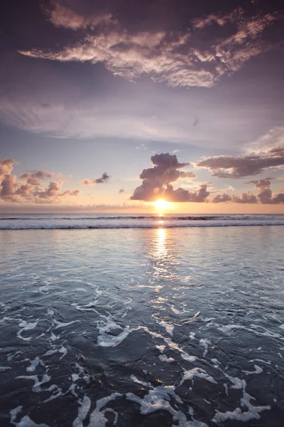 Coucher de soleil sur Bali — Photo