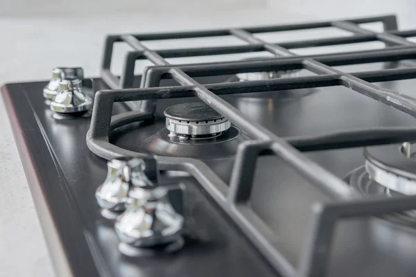 Nueva y moderna cocina de gas de metal brillante — Foto de Stock