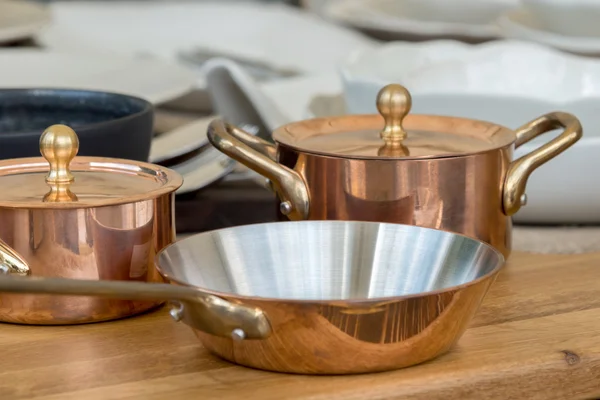 New copper cookware - pots and pans — Stock Photo, Image