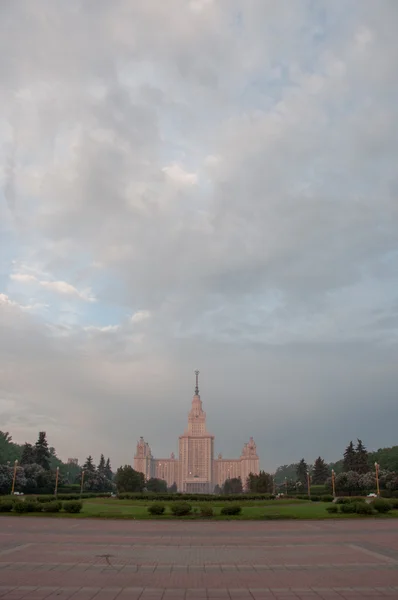 Ломоносовський Московський державний університет — стокове фото