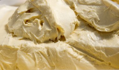 Beyaz tatlım aka Royal Kipreyny